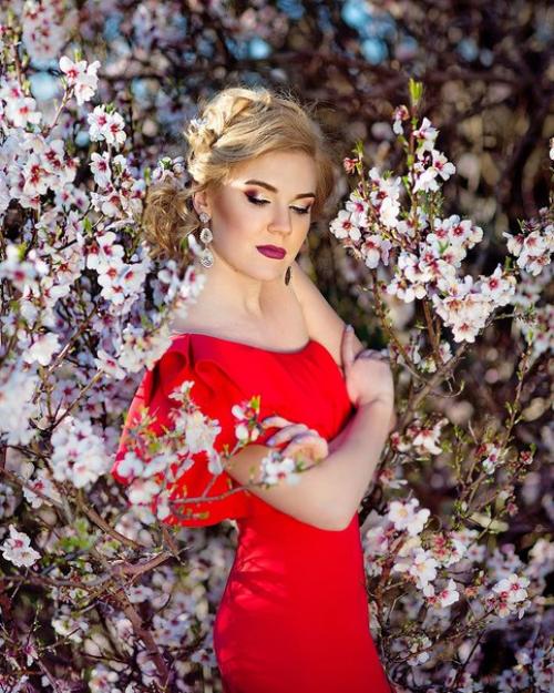 Милые девушки, я стилист по волосам и визажист жебеленко Юлия? 04