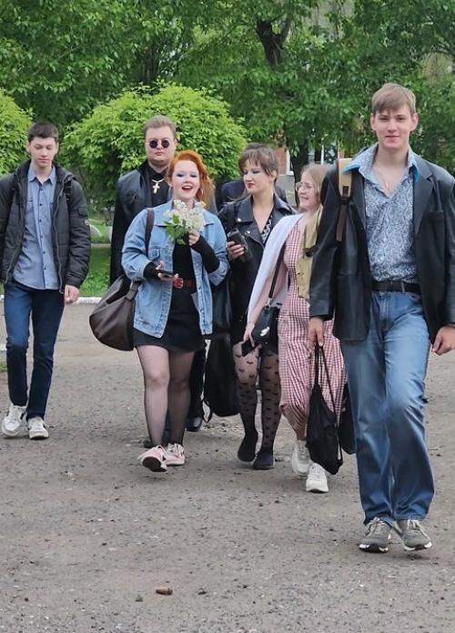 Предпоследняя неделя в 11 классе прошла весело и необычно! 09 Предпоследняя неделя в 11 классе прошла весело и необычно! 09