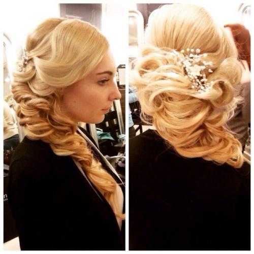 Выпускной бал - это праздник, которого ждет каждая школьница. 08 Выпускной бал - это праздник, которого ждет каждая школьница. 08