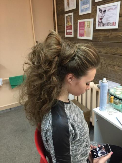 Меня зовут Юлия томасова, прически - моя страсть. 03