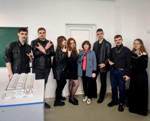 Предпоследняя неделя в 11 классе прошла весело и необычно! 06 Предпоследняя неделя в 11 классе прошла весело и необычно! 06