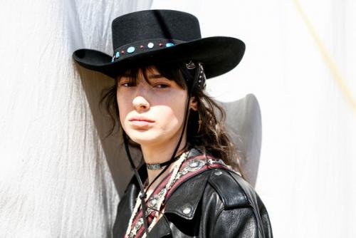 Калифорнийская романтика: бьюти - образы шоу Dior Cruise 2018. 02