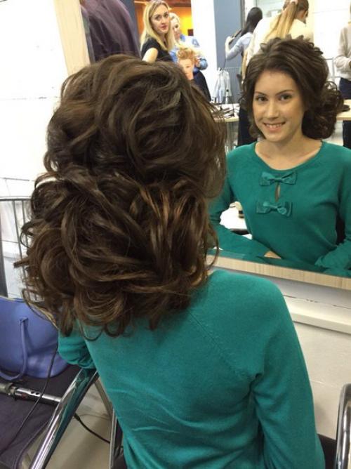 Меня зовут Юлия томасова, прически - моя страсть. 08