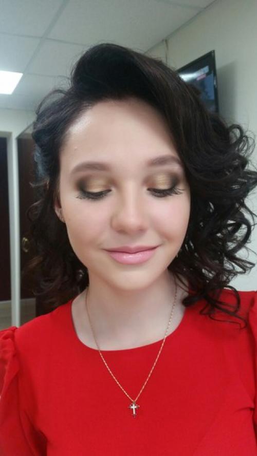 Макияж и прическа на выпускной вечер, на окончание школы, для милой девушки Дарьи! 02