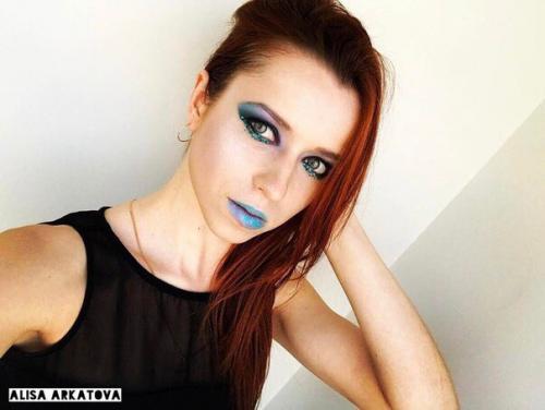 Милые девушки?  Я стилист - визажист, предлагаю вам свои услуги: 03