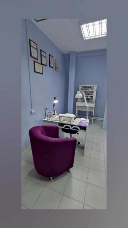 В студии красоты сдаю организованные места для мастеров. 01