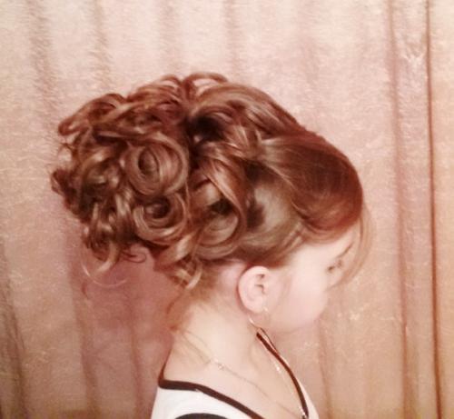 Милые девушки, будущие выпускницы? 02