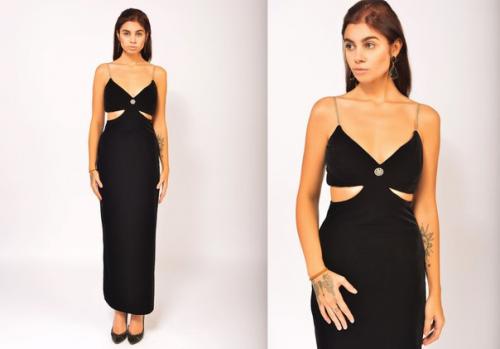 Beauty Blender - что это? Beauty Blender - это специальный спонж для нанесения тонального средства. 06 Beauty Blender - что это? Beauty Blender - это специальный спонж для нанесения тонального средства. 06