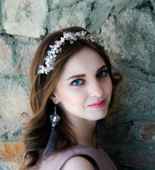 Милые девушки, приглашаю вас на праздничный образ. 01