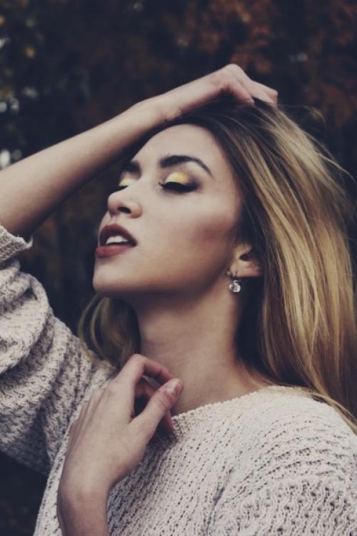 Специально для прекрасных девушек, у которых скоро выпускной? 01