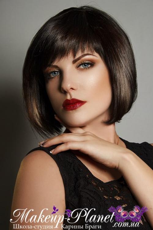 Внимание?  Днепр?   В школу макияжа нужны девушки от 14 до 35 лет как модели для практических занятий. 06