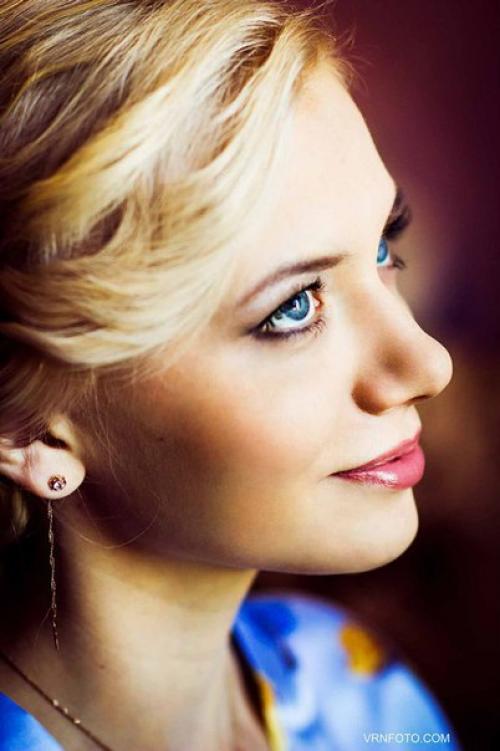 Милые девушки!  Свадебный сезон наступил! 06