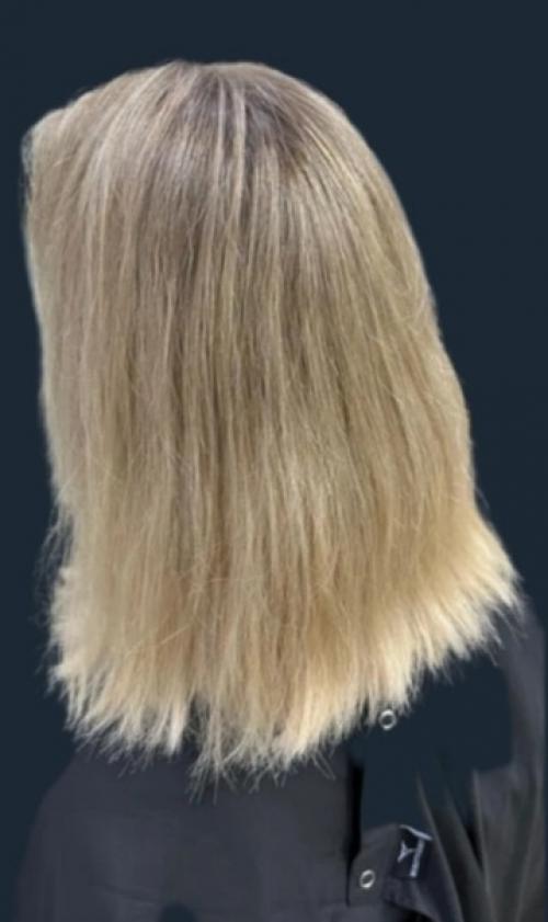 Окрашивания тотал блонд есть свои преимущества. 01