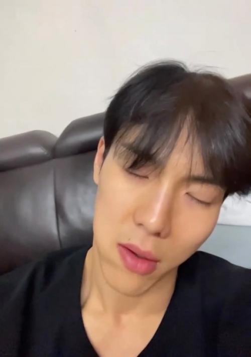 Trans \_у Шону и хенвона мало челленжей с другими артистами. 01