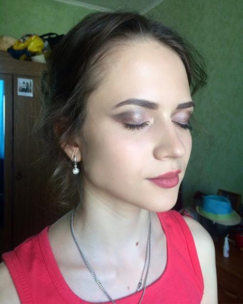 Прически на любой праздничный день выполняю? 08