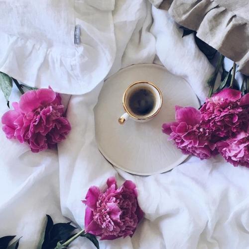 Sumflow_фоточки. Что делать на НОЧЁВКЕ с подругой? 01 Sumflow_фоточки. Что делать на НОЧЁВКЕ с подругой? 01