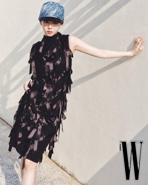 270724: фотосессия Карины для Prada. 05