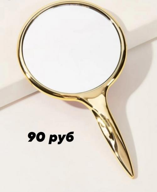 Невозможно найти жилой дом, в котором бы не было ни одного зеркала. 05