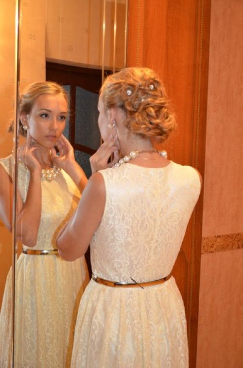 Требуются модели на прическу и макияж (для пополнения портфолио) по цене материалов - 500 руб. 01