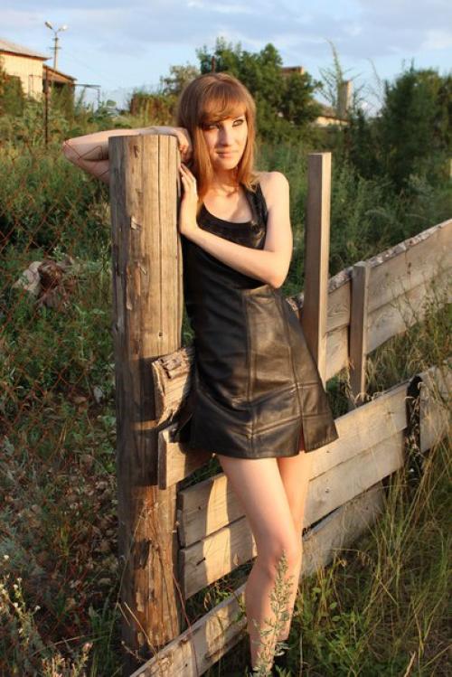 Дорогие девушки, приглашаю вас на интересную фотосессию вот в такое место: две локации! 03