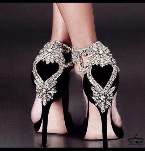 Очень актуальная тема: внешний вид на работе. 01 Очень актуальная тема: внешний вид на работе. 01