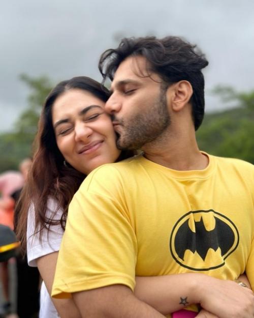 Новости от диши пармар. 01