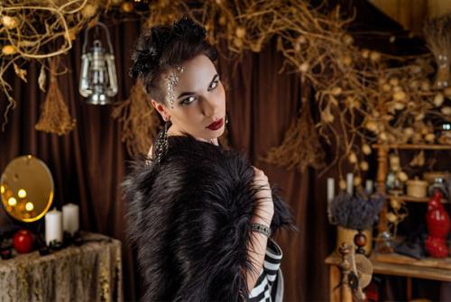 Дорогие девушки?  Ищу моделей на макияж для пополнения портфолио. 02