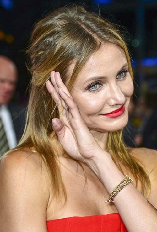 Не густо: на какие хитрости идут звезды с жидкими и тонкими волосами. 01