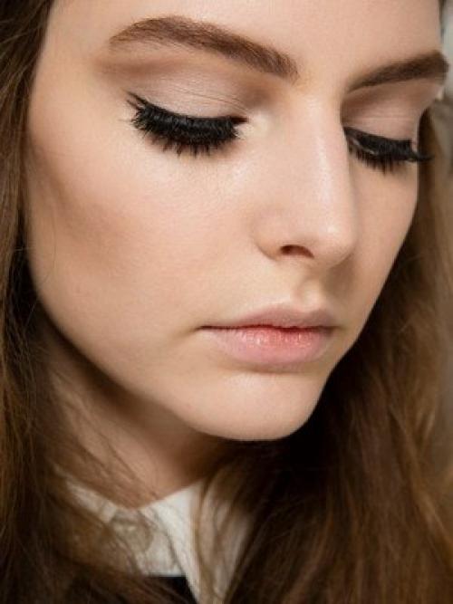 Стиль ретро не покидает модных подиумов осенью 2015 года! 01 Стиль ретро не покидает модных подиумов осенью 2015 года! 01