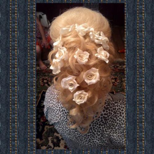 Красоточки) прически, макияж от 400 р) приятные цены для невест всю осень выезд. 02