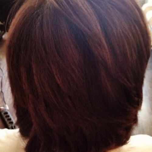 Дорогие девушки, делаю различные прически, наращивания ногтей, маникюр, макияж, коррекция покраска бровей, все это можно сделать у одного мастера. 03