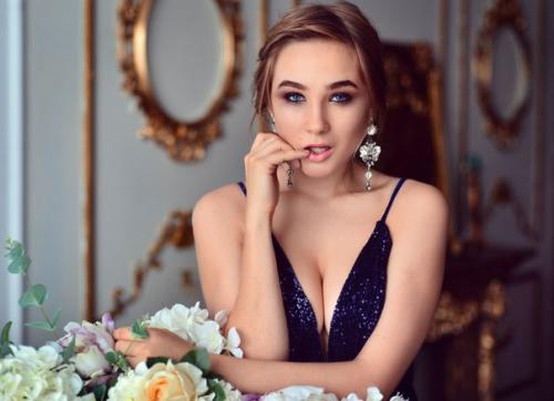 Девушки!  Спешите 15 октября пройдет эксклюзивный фотодень в шикарной студии, мест уже меньше! 03