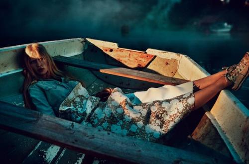 Камилла кристенсен в фотосессии дуэта Boe Marion для Elle Sweden October 2015. 01