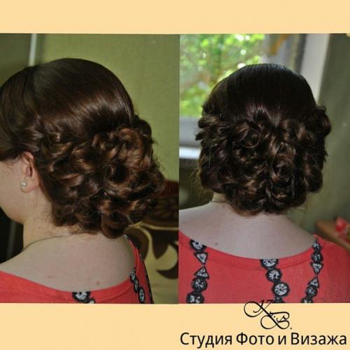 Дорогие выпускники?  Запись на выпускной макияж и прическу ведется. 03