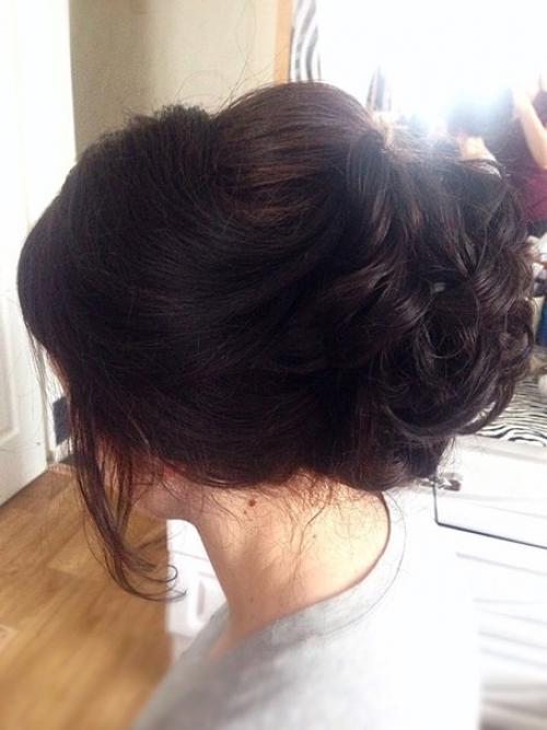 Милые девочки!  Предлагаю вам свои услуги стилиста - визажиста: 05