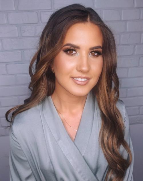 Как же хочется, чтобы в сентябре все таки наступило бабье лето и чтобы кудряшки не выпрямлялись под проливным дождем. 01