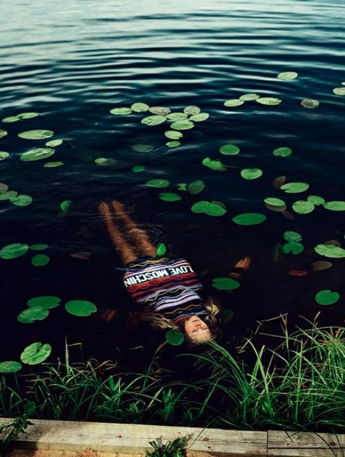 Камилла кристенсен в фотосессии дуэта Boe Marion для Elle Sweden October 2015. 02