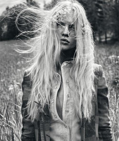 Камилла кристенсен в фотосессии дуэта Boe Marion для Elle Sweden October 2015. 04