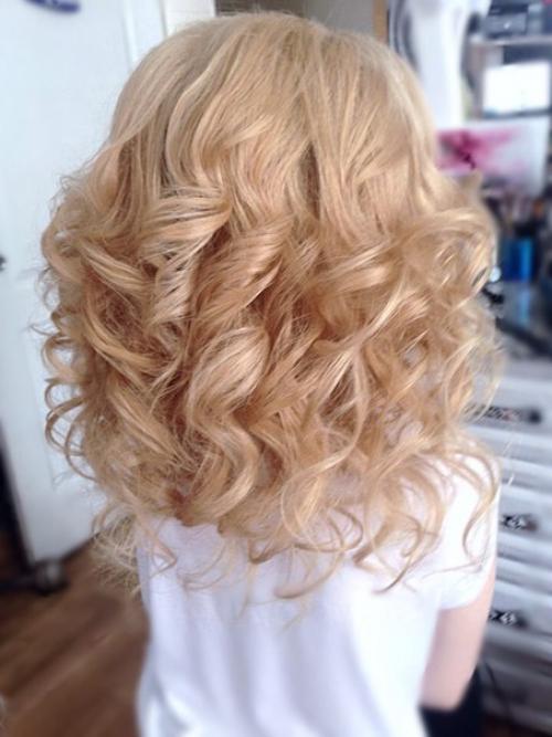 Милые девочки!  Предлагаю вам свои услуги стилиста - визажиста: 04